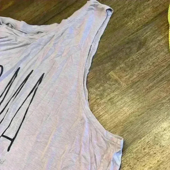 Yogalicious KARMA Tank Size M Racerback - Picture 6 of 6